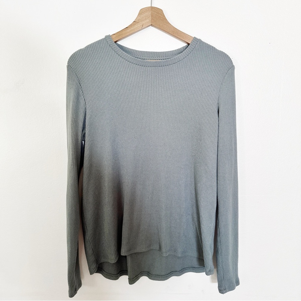 American Eagle Light Sage Ribbed Long Sleeve Top medium